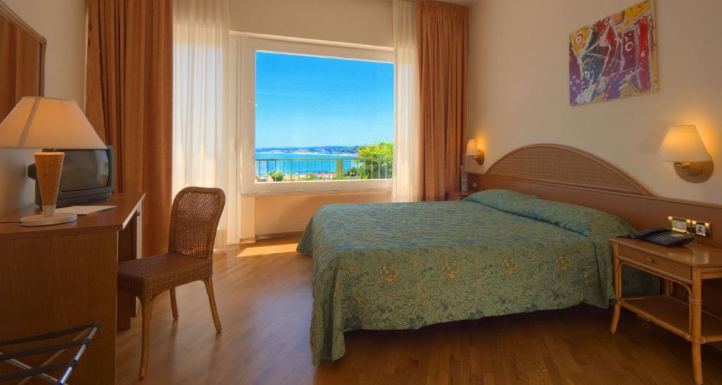 נומאנה Hotel Scogliera חדר תמונה
